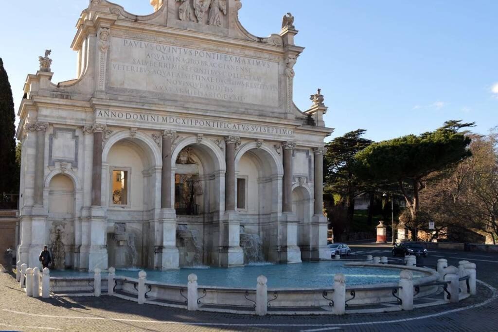 Elegante Open Space Con Vasca Idromassaggio A Trastevere Zewnętrze zdjęcie